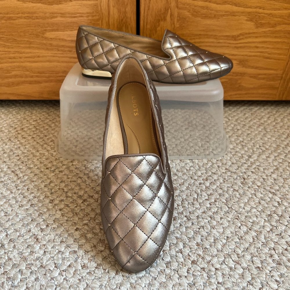 TALBOTS - Ryan Stud Quilted Metallic Loafer - Excellent Condition